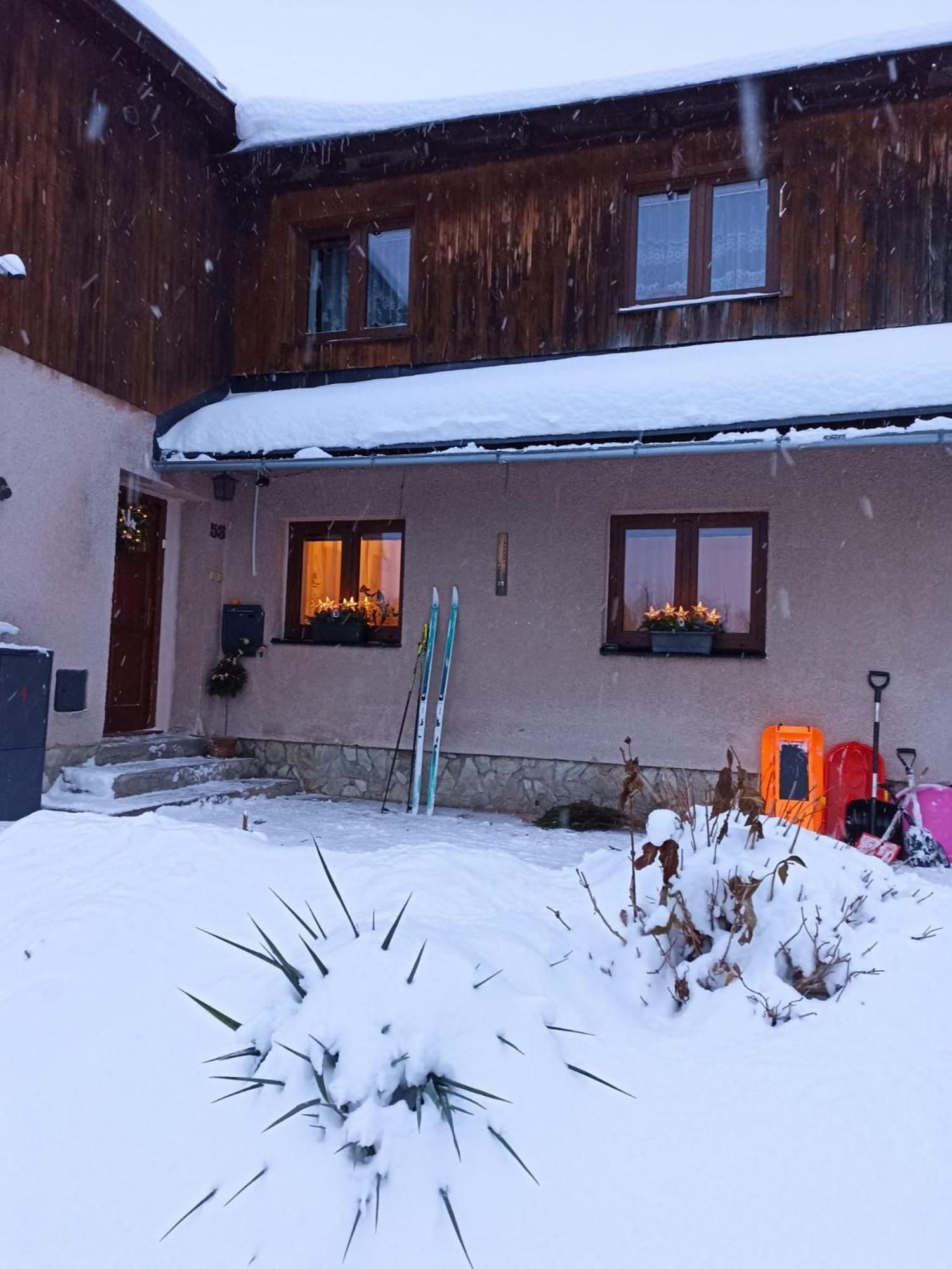 Apartmány Roudnice Jestrabi V Krkonosich Esterno foto